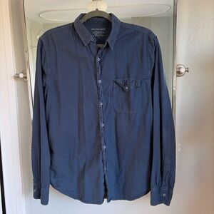 Save Khaki United blue cotton button down